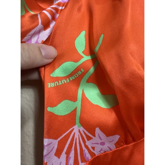 From Future Mini V Neck Flutter Sleeve Floral Print Dress Orange Silk US Size XS - Picture 3 of 7